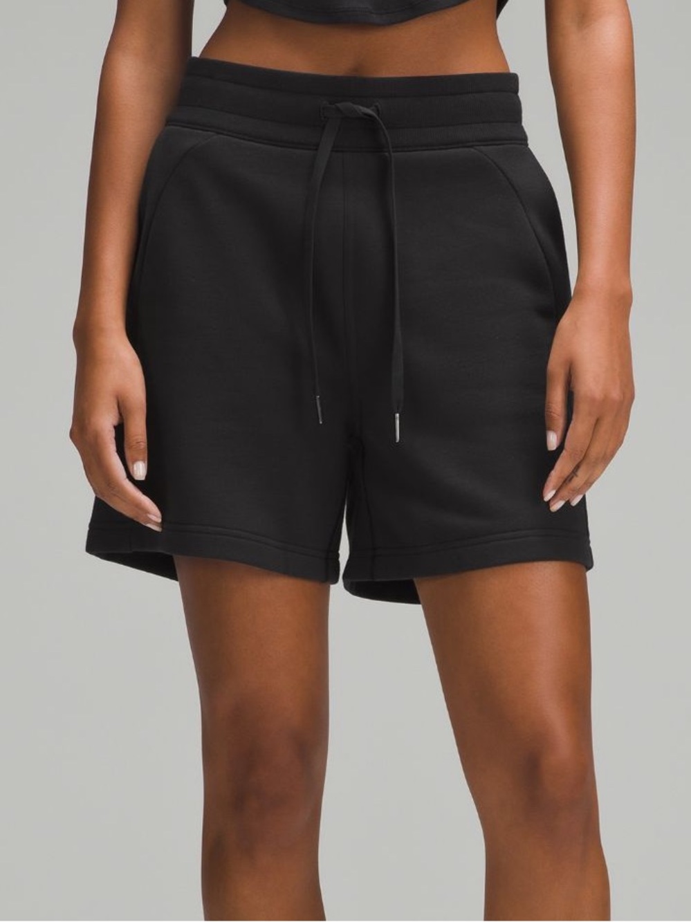 Lululemon Scuba High-Rise Short 5” Black 0